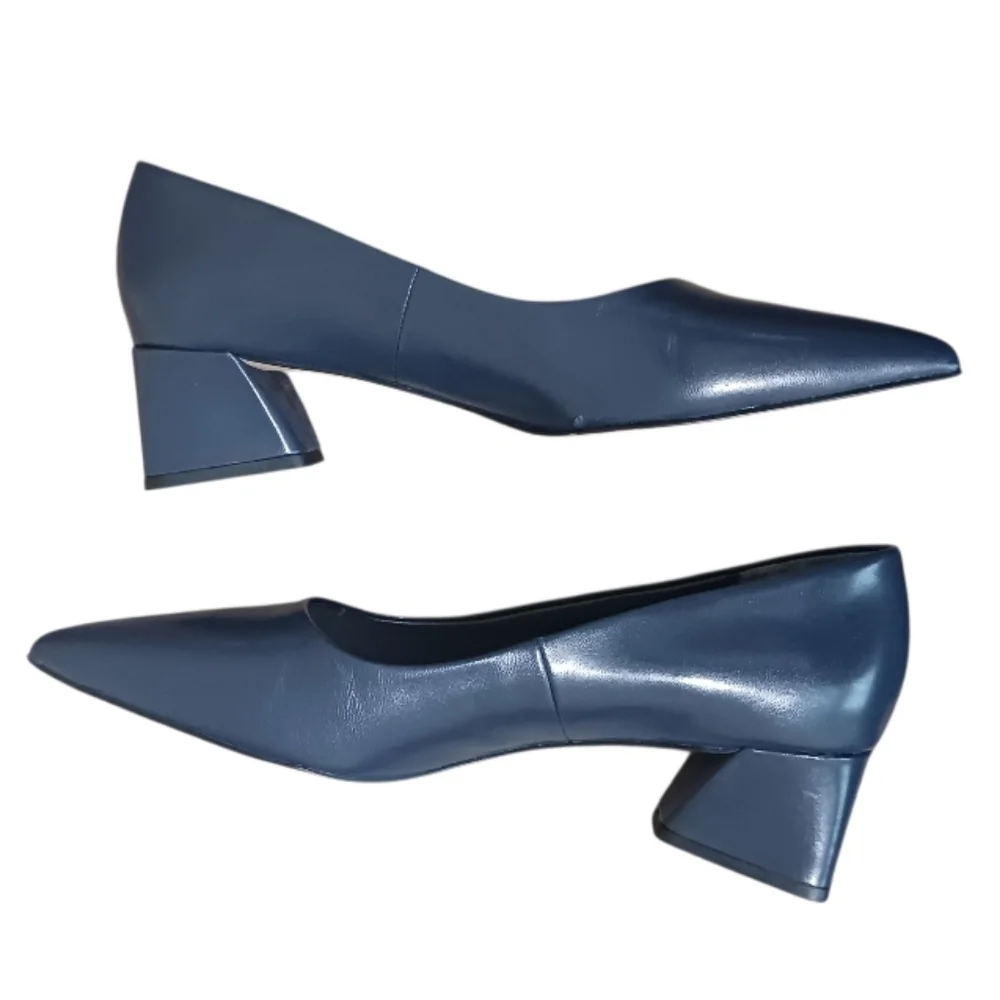 SOLD Franco Sarto Racer Pump Navy Block Heel - Picture 6 of 16